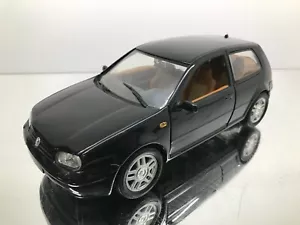 REVELL VW GOLF MK4 IV 1.9TDI 3 DOOR -BLACK 1:18- GOOD CONDITION - Imagen 1 de 7