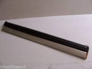1993 1994 1995 1996 LESABRE RIGHT FRONT DOOR TRIM MOLDING DENTED OEM USED - Picture 1 of 12