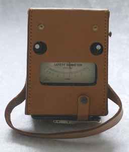 Vintage Evershed & Vignoles 'Megger' Safety Ohmmeter, working, 5 ohm range - Picture 1 of 15
