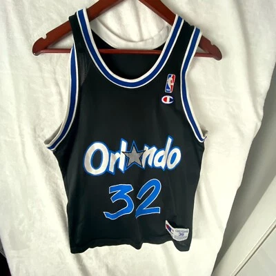 Camiseta de baloncesto vintage Champion para hombre 36 negra Orlando Magic Shaquille O'Neal #32 Foto 1 de 4