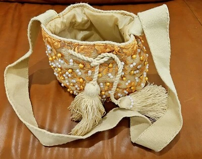 100% Wayuu Mochila Colombian Bag Small Size Crossbody Bucket Design Travel - Image 1 of 4