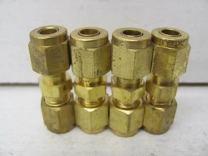 LOT OF 4 TYLOK BRASS STRAIGHT UNION FITTINGS 1/4" BR NEW(OTHER) - Picture 1 of 4