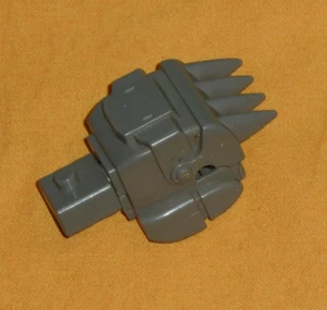 original G1 Transformers PREDAKING DIVEBOMB LEFT FIST part - Picture 1 of 2