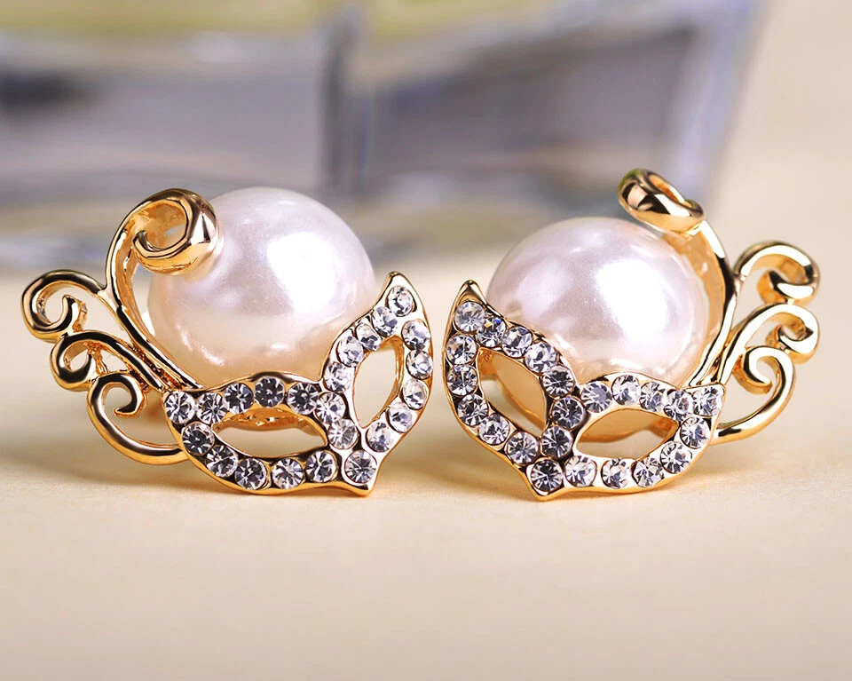 Wunderschöne Ohrringe Der Perle Kunstleder Mit Einer Mascara Glas - Bild 1 von 1