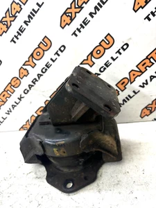2008 MITSUBISHI SHOGUN MK4 3.2 TD SWB 3 DOOR ENGINE MOUNTS PAIR 2X - Picture 1 of 18