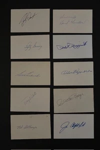 Lot of 10 Autographed 3x5's of New York Yankees Baseball Greats-Gomez-Rizzuto+ - Picture 1 of 2