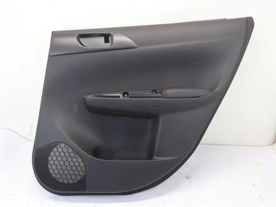 Panel de tarjeta de puerta trasera de pasajero Subaru WRX STI 2011-2014 moldura derecha OEM 11-14 Foto 1 de 4
