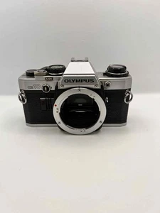 OLYMPUS OM-10 Silver 35mm SLR Film Camera Body Only - Picture 1 of 11