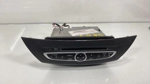 Autorradio original RENAULT LAGUNA 3 PHASE 1 BREAK 281150004R - Imagen 1 de 16