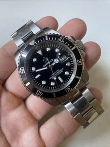 Reginald Mens Wrist Watch Silver Black White Analog Date Quartz - Picture 1 of 2