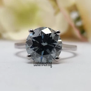 925 Sterling Silver 2.5 Ct Gray Round Cut Moissanite Solitaire Engagement Ring - Picture 1 of 9