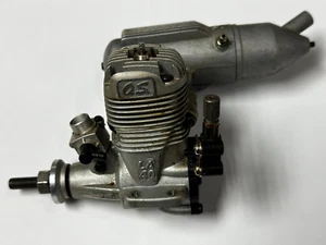 Really Nice O.S. OS .40 40 LA Two Stroke Nitro RC Remote Control Airplane Engine - Picture 1 of 2