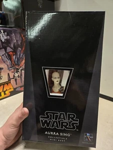 Gentle Giant No. 80056 Aurra Sing Mini Bust Limited Edition Sealed - Picture 1 of 7