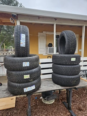 2 juegos de neumáticos puertas Michelin y Bridgestone 235/55/R19 a la venta 425 cada juego Foto 1 de 2