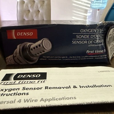 234-4210 Denso O2 Sensor de oxígeno conductor trasero lado izquierdo aguas abajo y aguas arriba Foto 1 de 4