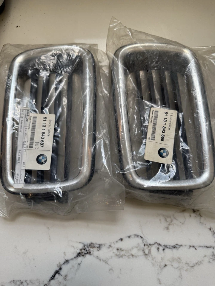 1980s BMW e24 635csi 633csi M6 Front Kinney grills Brand New - Image 1 of 1
