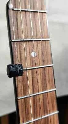 Banjo 5th string capo  x 4 Perfect Design and discreet Size - Image 1 of 4