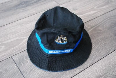 SOMBRERO BUCKET NEWCASTLE UNITED FC OFICIAL ADIDAS VINTAGE AÑOS 2000 NEGRO TALLA MEDIANA Foto 1 de 4