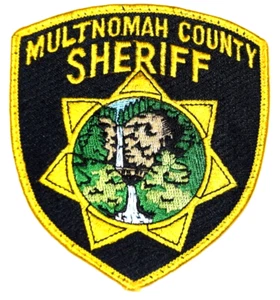 MULTNOMAH COUNTY – SHERIFF - OREGON OR Sheriff Police Patch WATERFALL ROCKS USED - Picture 1 of 1