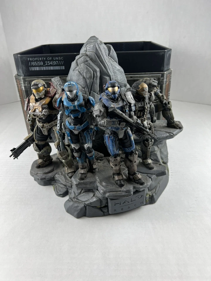 Halo: Reach - Legendary Edition Xbox 360, 2010 Missing One Gun & Game - Image 1 of 4
