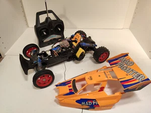 vintage Tamiya Mad fighter For parts RC model car buggy sold as is 1/10 - Photo 1 sur 5