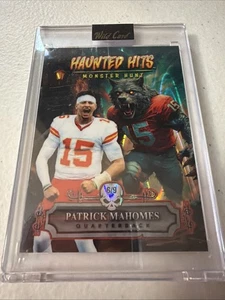 2025 Wildcard Haunted Hits Jersey Edition Patrick Mahomes II 6/9 Chiefs QB - Bild 1 von 2