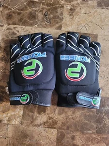 Pioneer Indoor Field Hockey Half Gloves Set - Picture 1 of 2