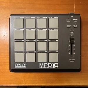 AKAI Professional MPD18 Compact USB MIDI Pad Controller - No Cords - Picture 1 of 3