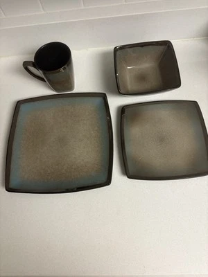 Gibson Elite Tequesta 16-Piece Square Dinnerware Set Taupe - Image 1 of 4