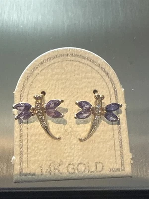 Brincos infantis de libélula com zircônia cúbica roxa em ouro amarelo sólido 14K - Imagem 1 de 4