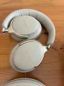 BOSE QuietComfort Ultra Headphones Sandstone Noise Canceling - Picture 1 of 4