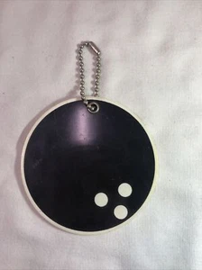 Black Bowling Ball Bag Tag w Ball Chain 3.5" Diameter Good Condition! - Picture 1 of 4