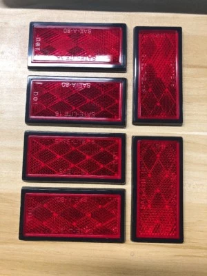 SATE-LITE Red w/ Black Trim 3-3/8in x 1-5/8in Rectangular Stick on Reflectors - Pack of 6