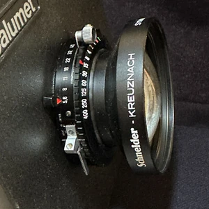 Schneider SYMMAR S 210mm f/5.6 MC Lens - 6.5 inch square Cambo Lens Board - Picture 1 of 4