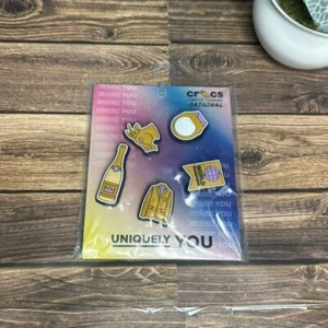 Crocs Winner Jibbitz Charms Original 5 Pack NWT (10012123) *RETAIL $20* - Picture 1 of 11