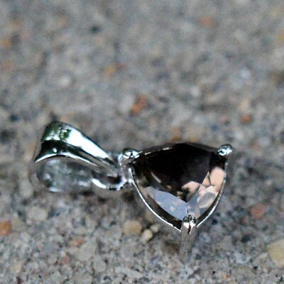 Pingente feminino feito à mão de prata esterlina 925 pedra preciosa corte trilhão quartzo esfumaçado - Imagem 1 de 4