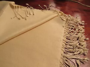 Großes cremegelbes Pashmina Halstuch - Fransen - wunderschön - Bild 1 von 4