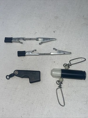 Walker Downrigger Adjustable Line Release & A Tru-Trac + 2 Laurvick Releases - Image 1 of 4