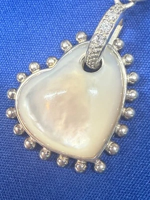 Judith Ripka Sterling Silver Mother of Pearl & CZ Heart Enhancer Pendant 1.75" — 第 1/4 张图片