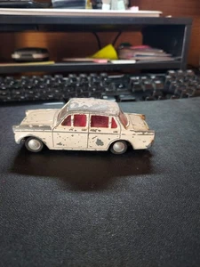 Spot-On Models Hillman Minx 1600 - Picture 1 of 4