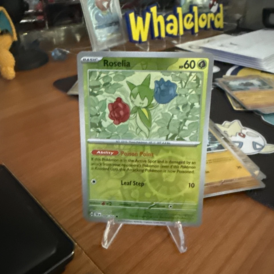 Roselia 008/162 SV05: Temporal Forces Reverse Holo - Image 1 of 1