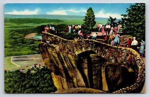 Postcard Lover's Leap In Rock City Gardens Atop Lookout Mountain,Tennessee - Picture 1 of 2