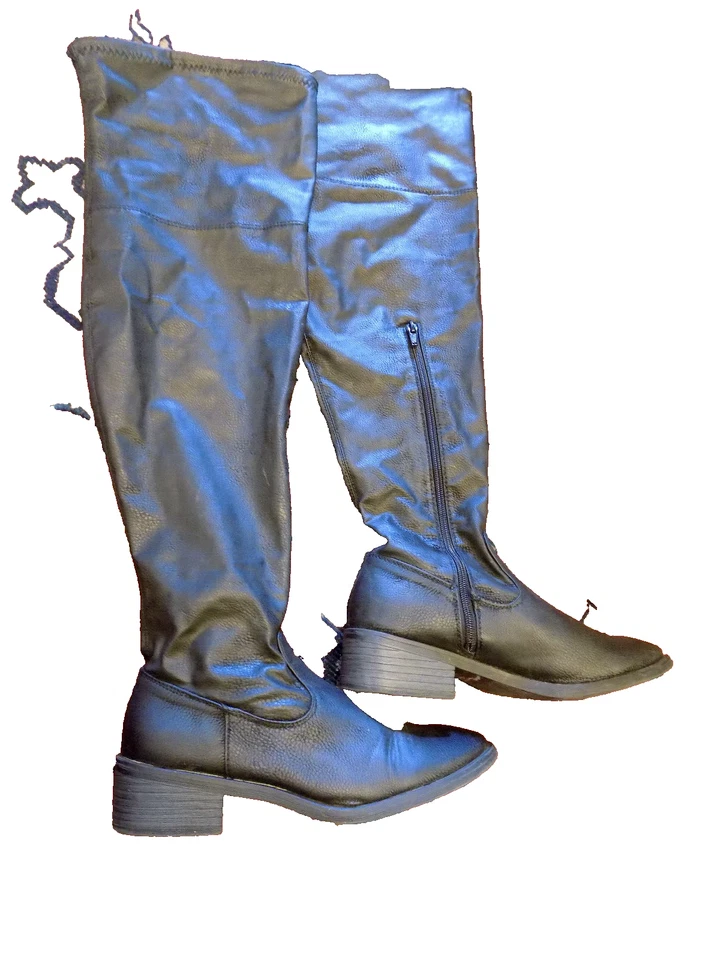 Rock & Republic Guijarro Gótico Negro Lazo Sobre la Rodilla 1.5" Tacón Apilado Botas 7 Foto 1 de 4