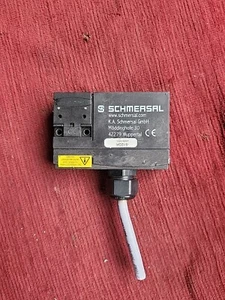 SCHMERSAL AZM 170-02ZRKA - Bild 1 von 3