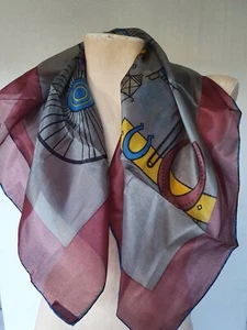 Stunning retro scarf. Abstract funky carriage/horse shoe design (our ref: B14) - Picture 1 of 11