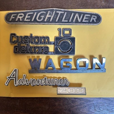 OEM DE COLECCIÓN Coche Medallones Emblemas Freightliner Vagón Aventurero 200 Chevrolet Personalizado Foto 1 de 2