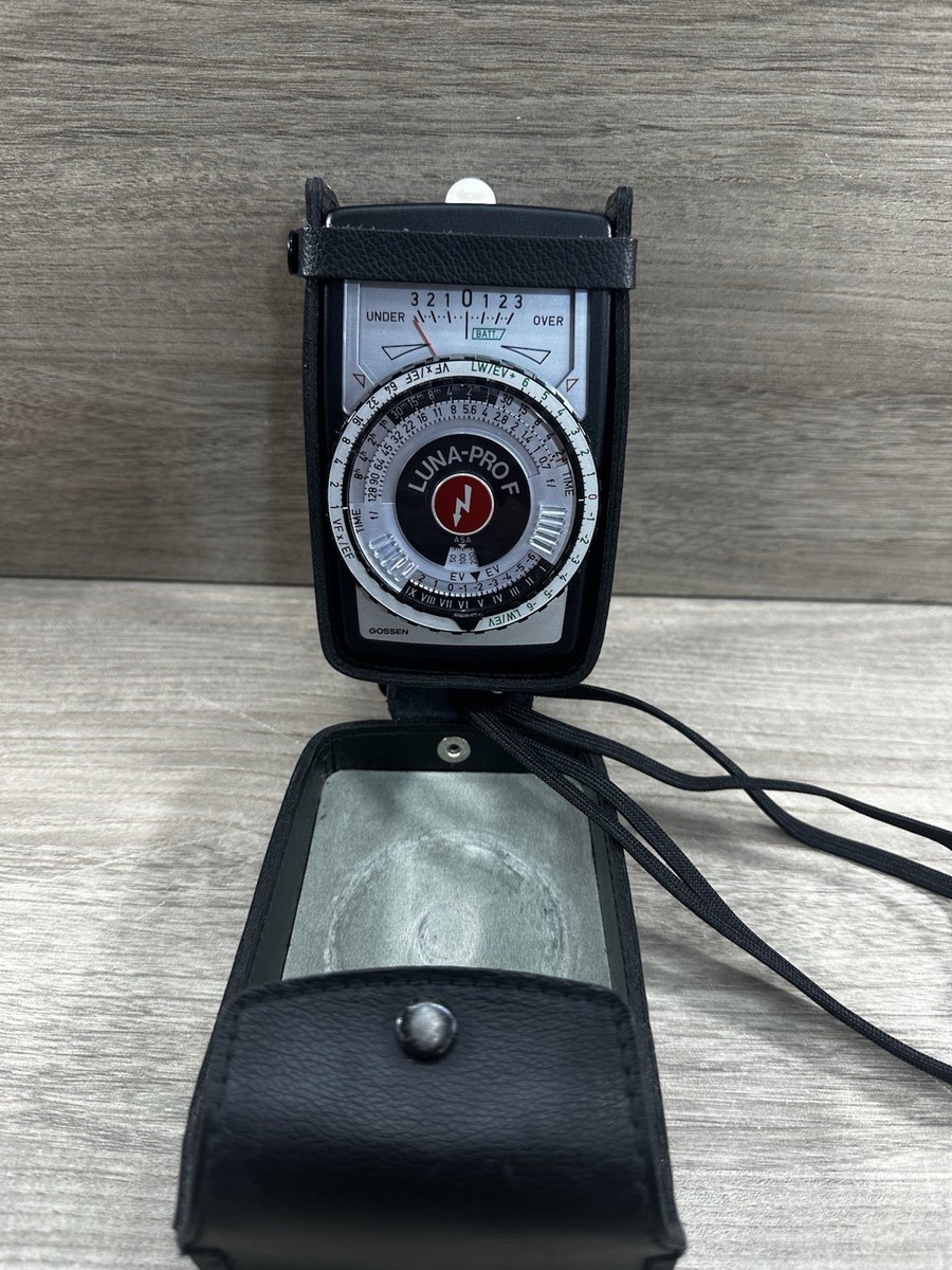 西ドイツ製 GOSSEN LUNA-pro 露出計 中古品 西ドイツ製 GOSSEN LUNA-pro 露出計 中古品