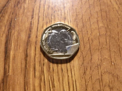 SEYCHELLES 10 RUPIAS 2016 MONEDA SIN CIRCULAR (T278) Foto 1 de 2