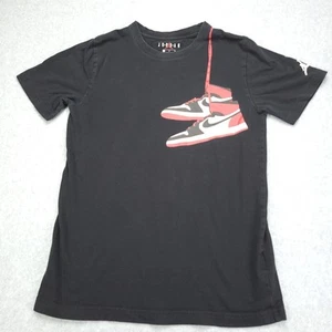 Jordan T-Shirt Boys 12-13 Large Black Old School Jordan Shoes Graphic Print - Picture 1 of 7