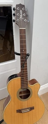 Takamine EG260C  - Image 1 of 4